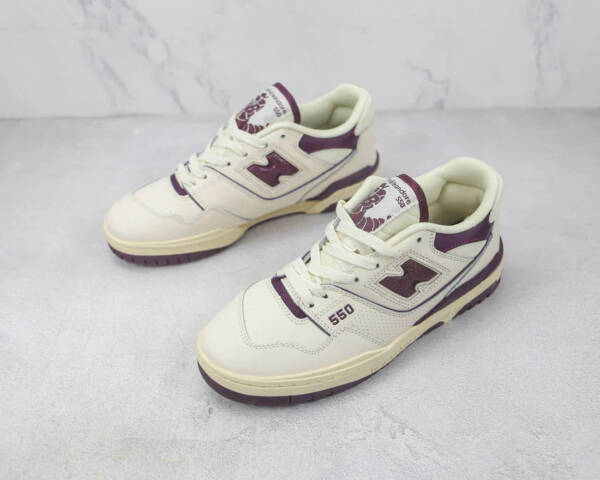 New Balance 550 Sea Salt Burgundy - Imagem 6